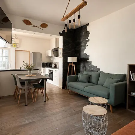 Сasa de vacaciones Jolie Maison Avec Terrasse 6 Personnes *