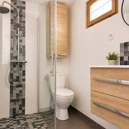 Сasa de vacaciones Jolie Maison Avec Terrasse 6 Personnes Les Sables-dʼOlonne
